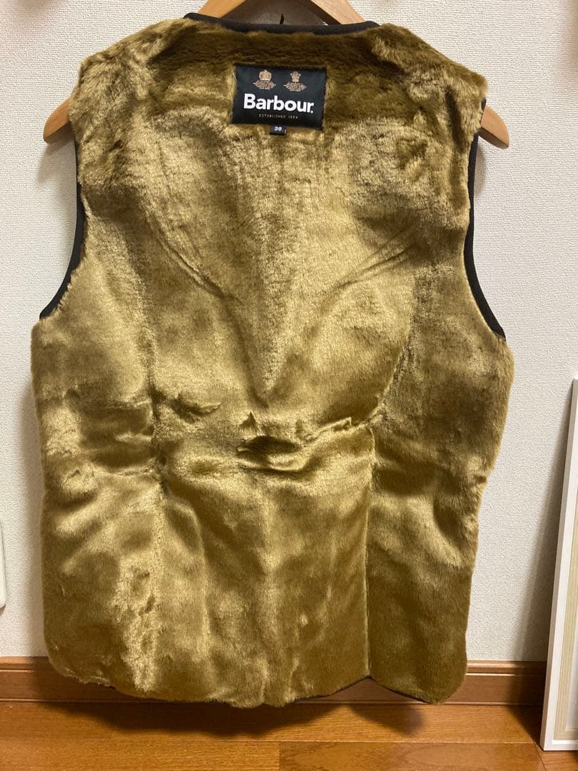 【新品未使用】Barbour バブアー　38 ファー ライナー ベスト