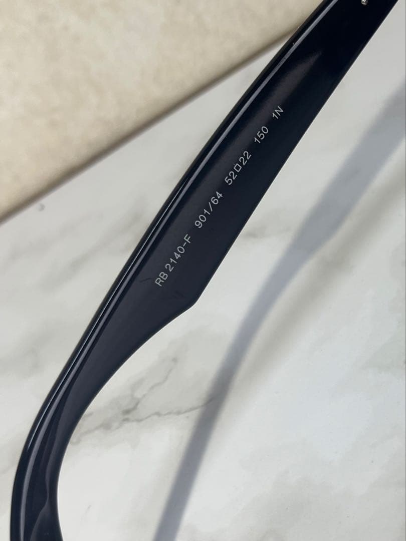 ○RayBan レイバンサングラス ブルー　RB2140 64