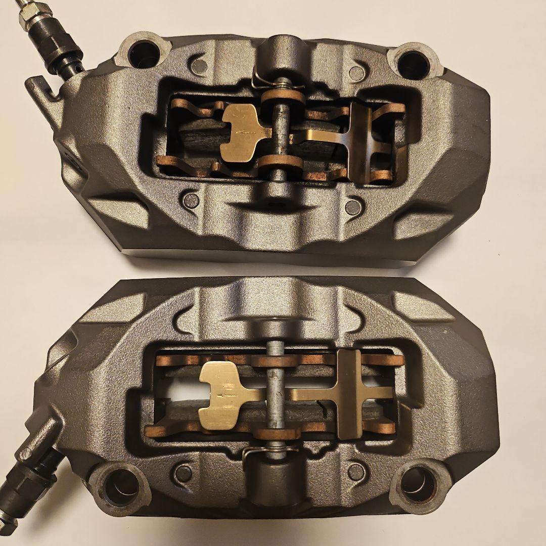 brembo ブレーキキャリパー 2個セット グレー