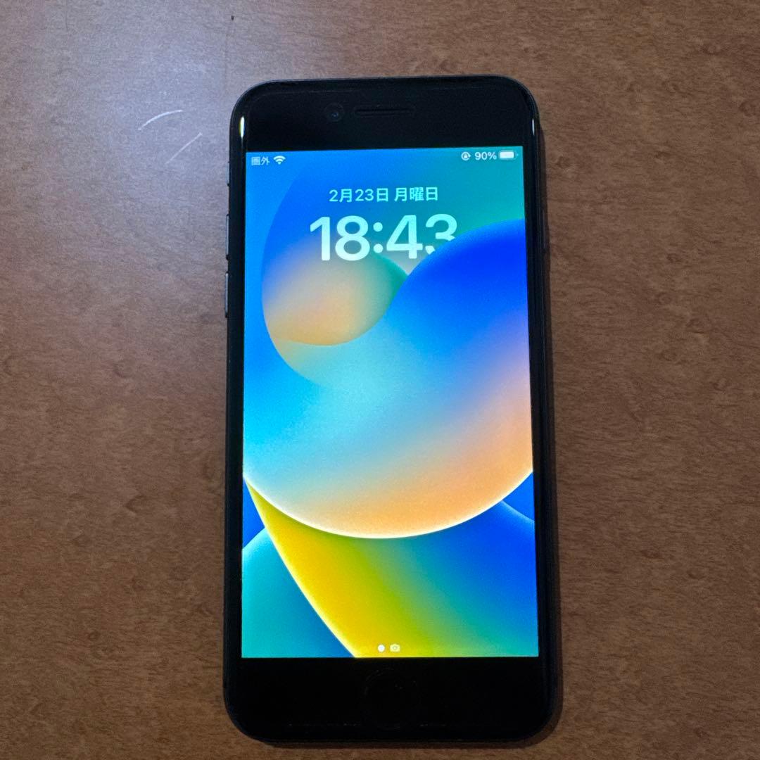 Apple iPhone 8ブラック 本体 64GB