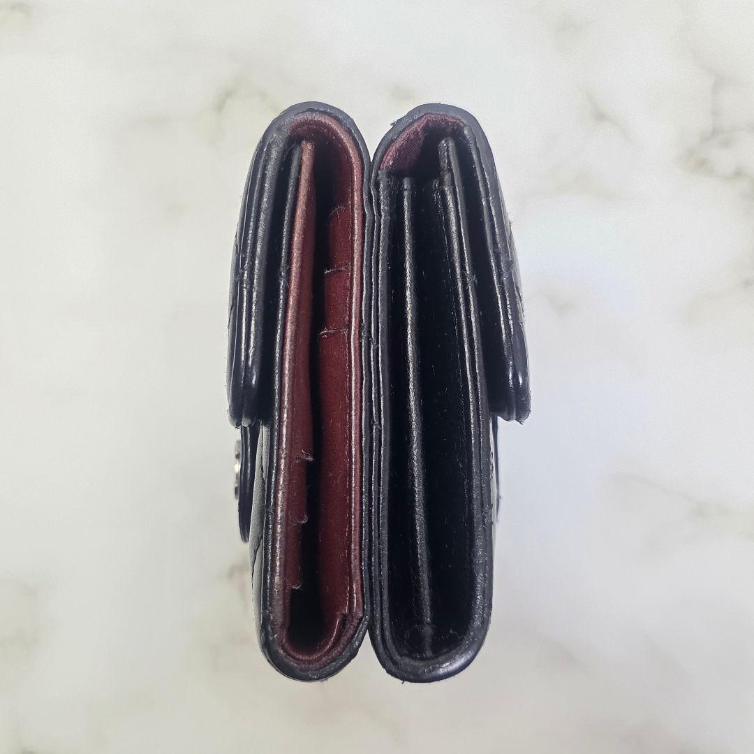 CHANEL マトラッセ ラムスキン Wホック財布 ココマーク 黒 ボルドー