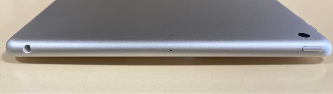 iPad(第6世代) Silver 32GB バッテリー最大容量95%