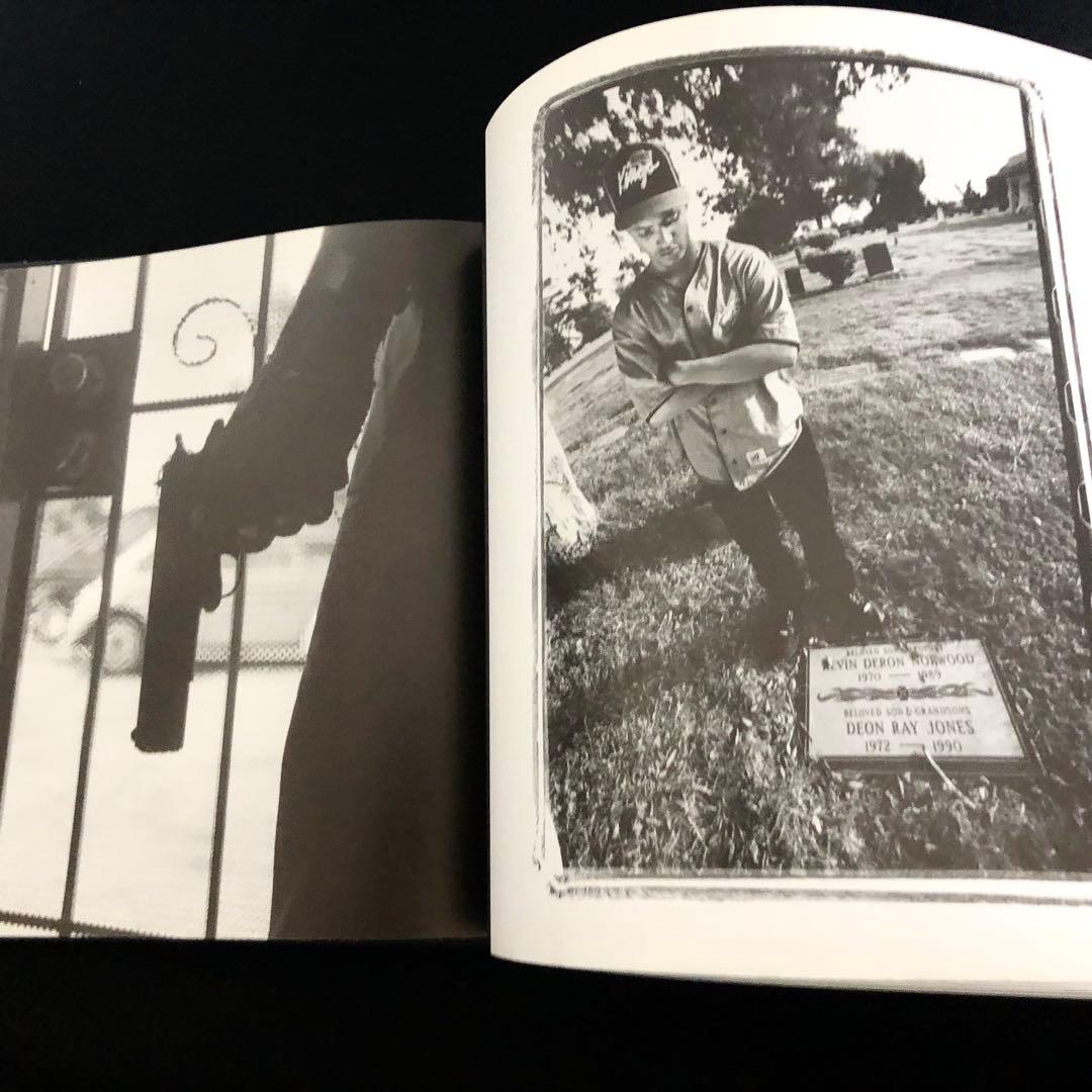 グレンフリードマン 写真集「the idealist」Burning Flags