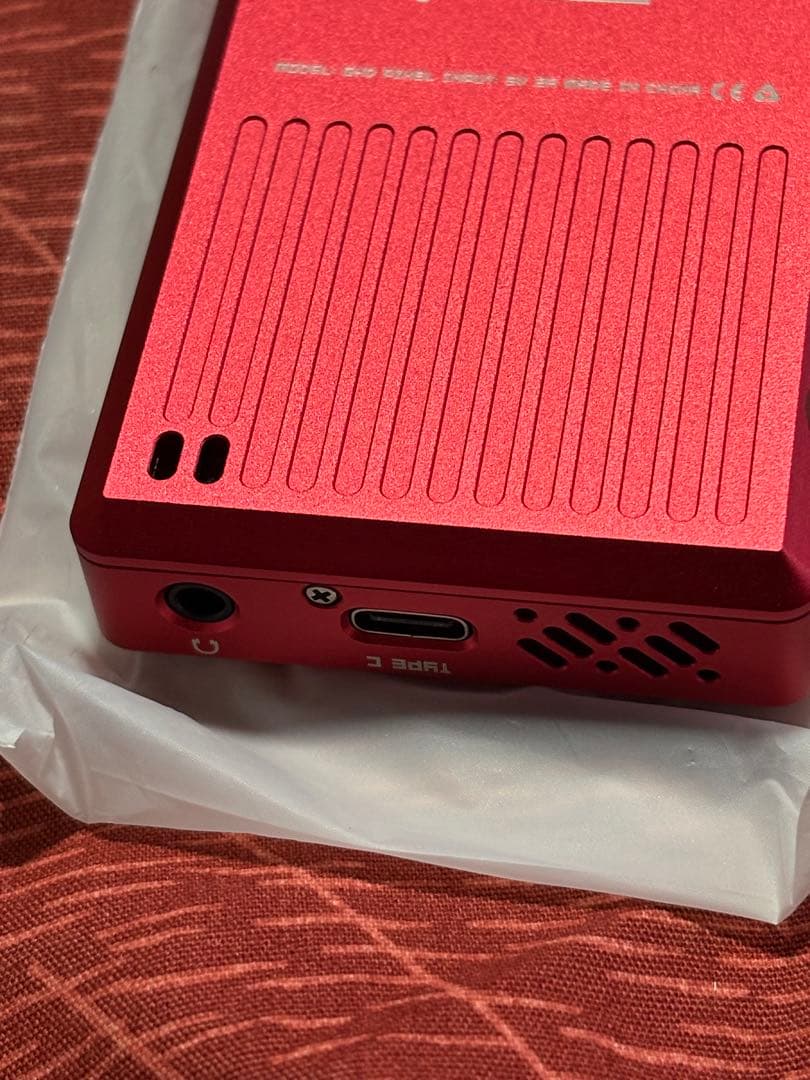 GKD Pixel レッド　64GB
