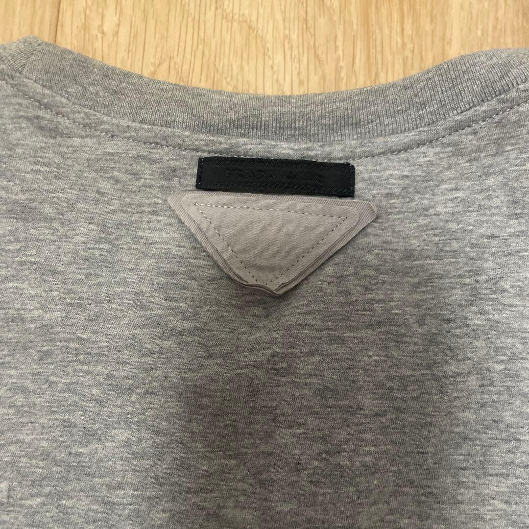 PRADA レディースTシャツ