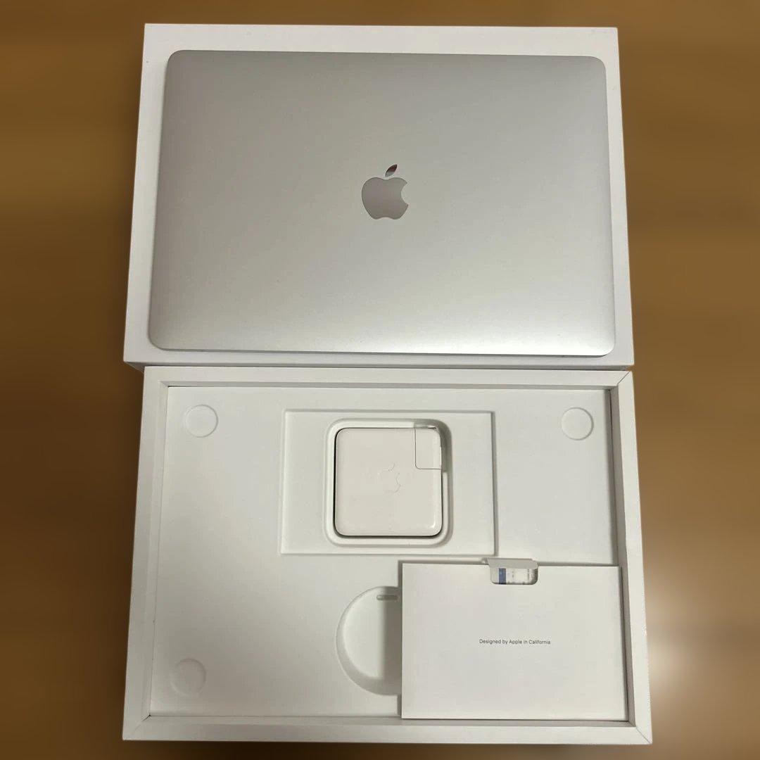 2020Apple MacBook Pro 13インチIntel Core i5