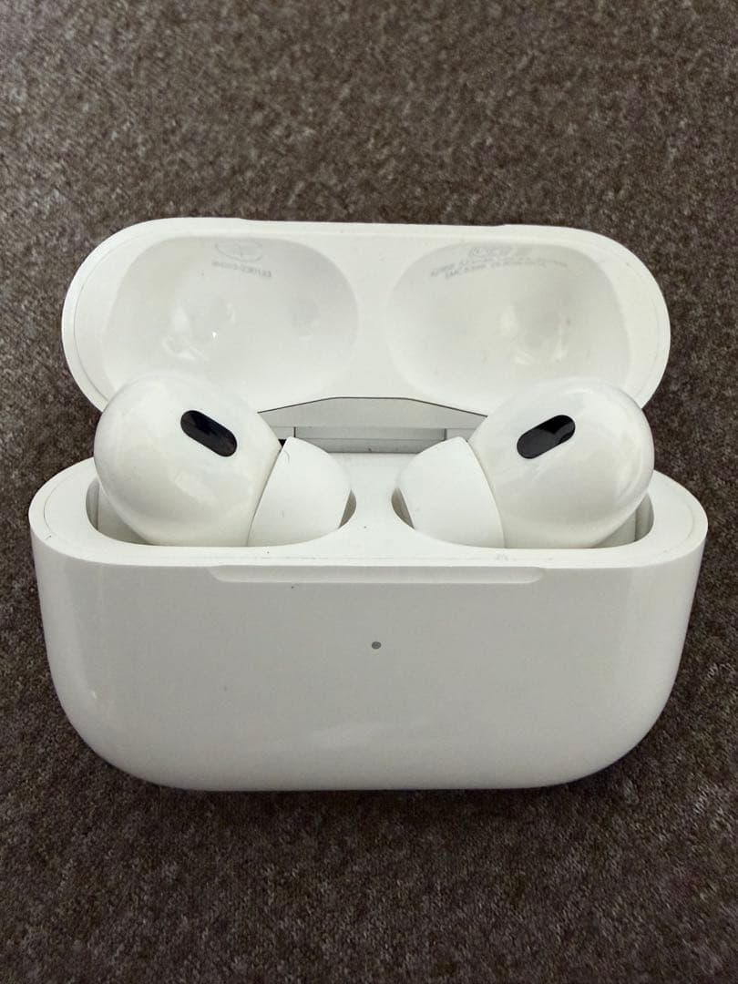 な*し様 Airpods pro 2