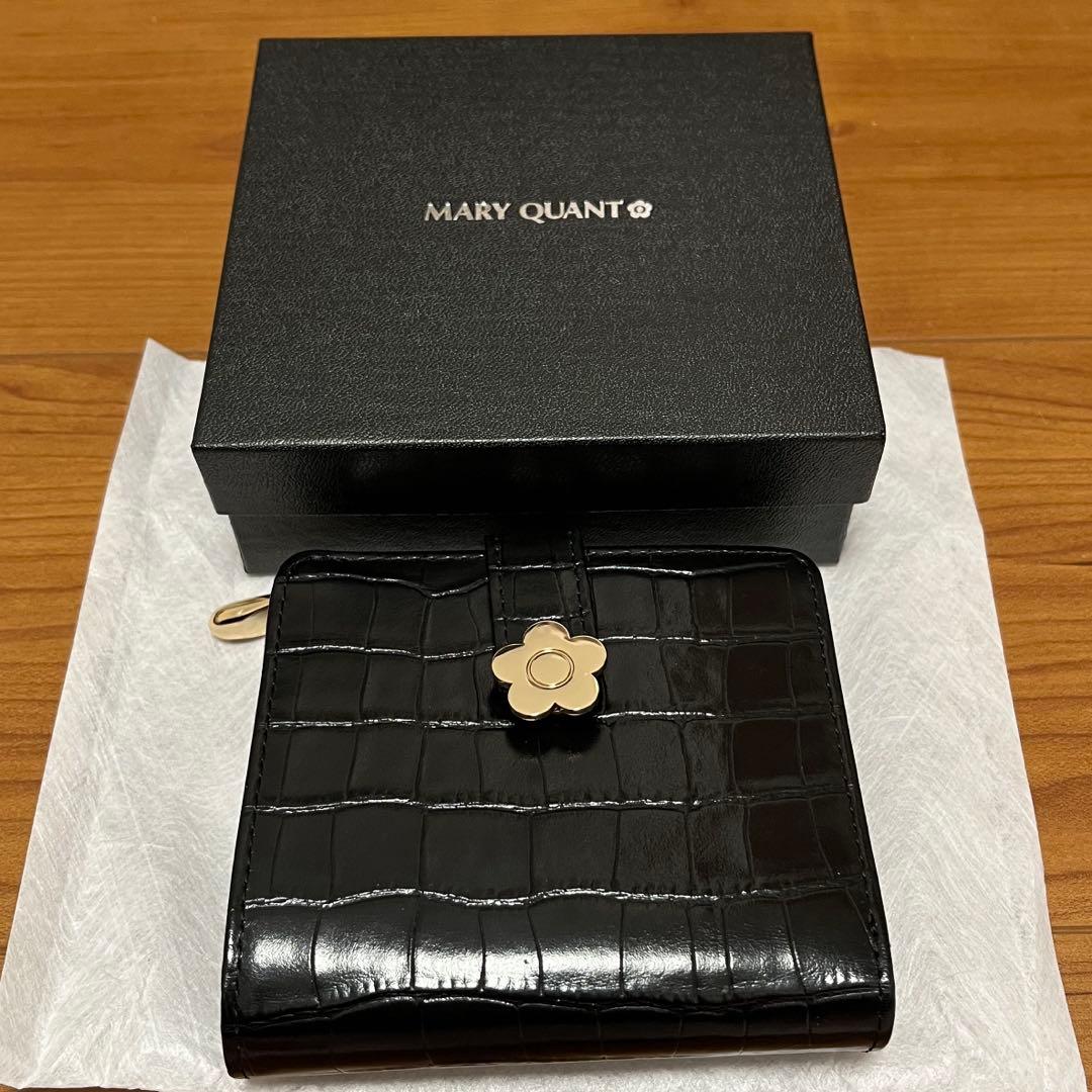 マリークワント　折り財布　ブラック　牛革　ウォレット　クロコ型押し