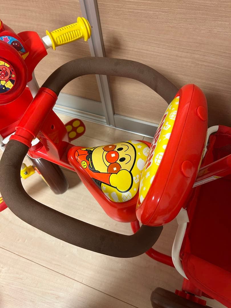 三輪車　それいけ！アンパンマンデラックス
