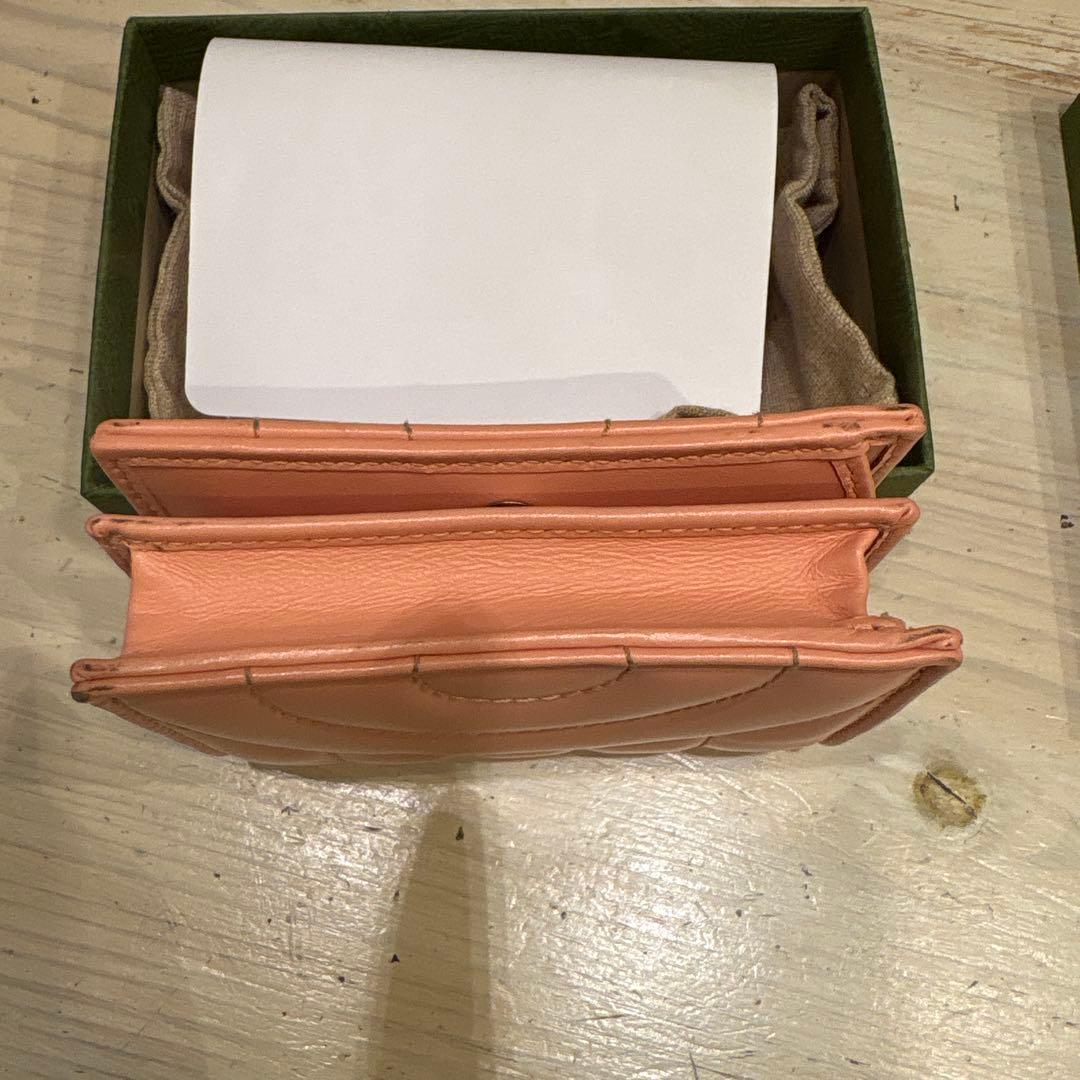 ★GUCCI★マーモント 二つ折り財布