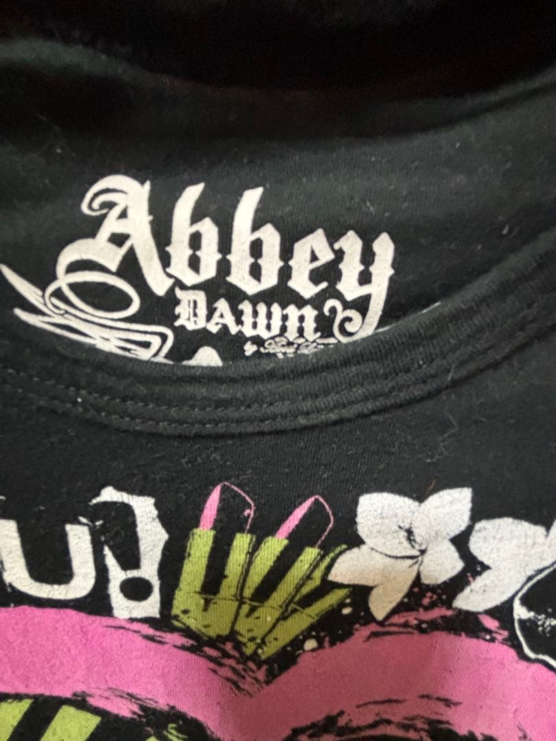 AVRIL LAVIGNE ABBEY DAWN Tシャツ