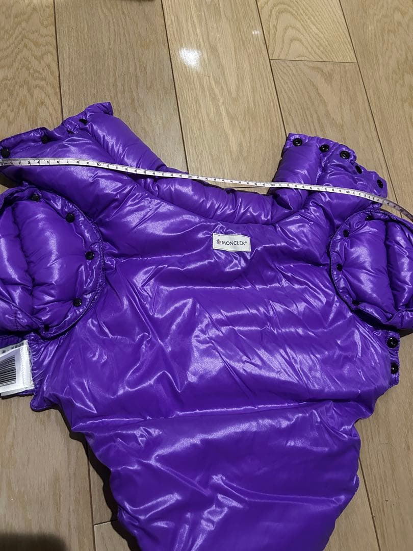 犬服　ダウンジャケット モンクレール CHIHUAHUA MONCLER 紫