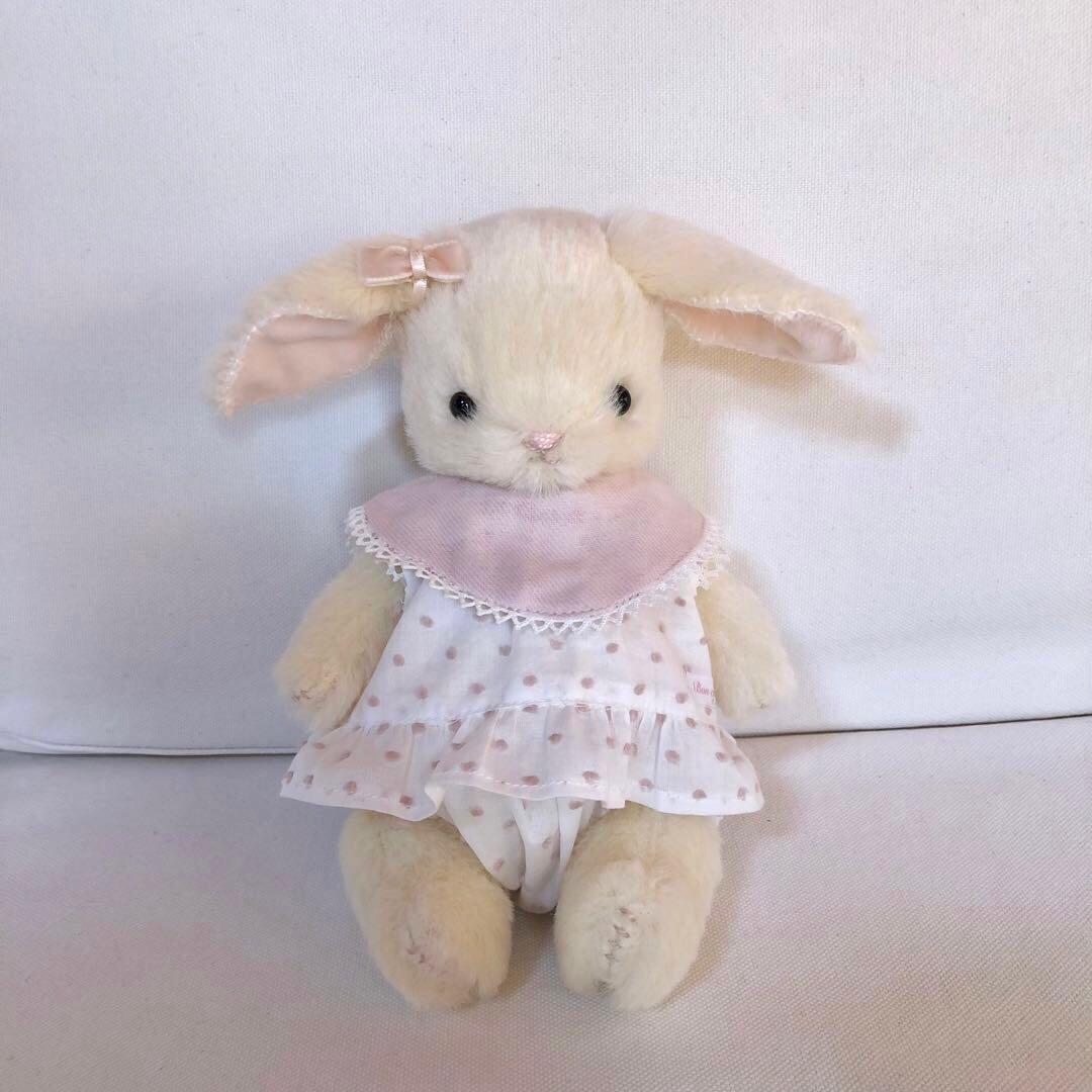 ハンドメイド　ベビーロップちゃん② うさぎのぬいぐるみ