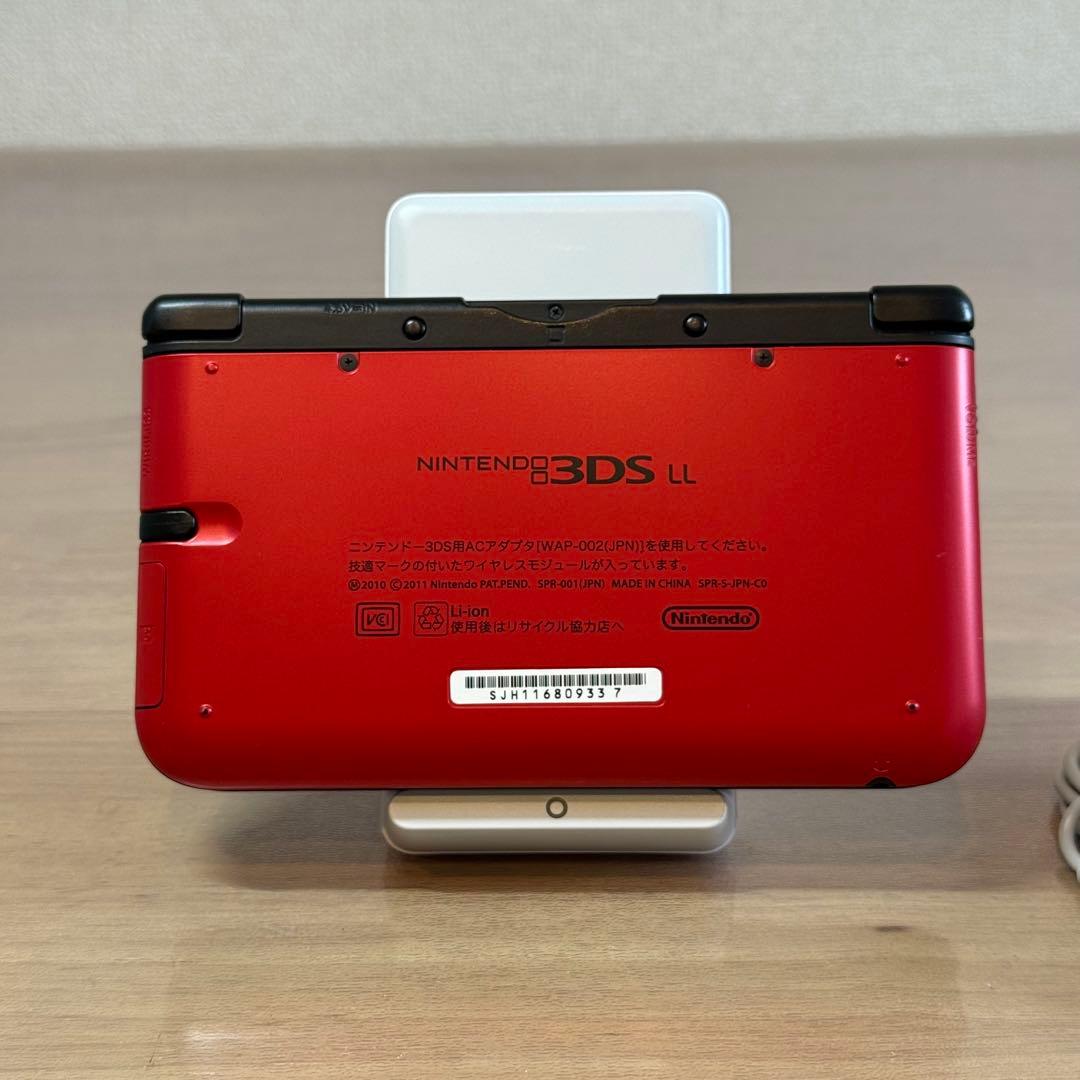 6-168【美品】ニンテンドー3DS LL レッド×ブラック