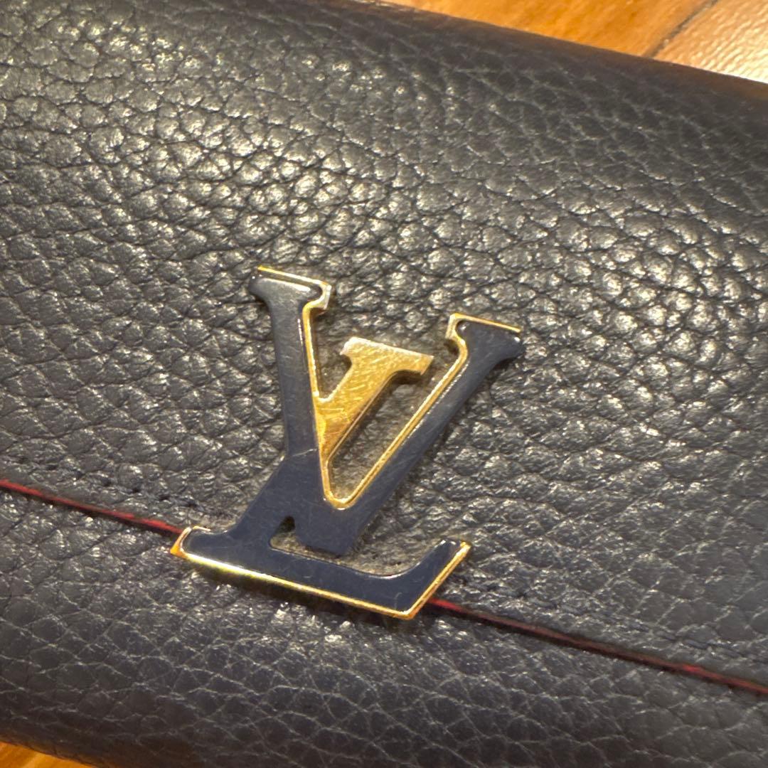 LOUIS VUITTON ポルトフォイユ・カプシーヌ コンパクト