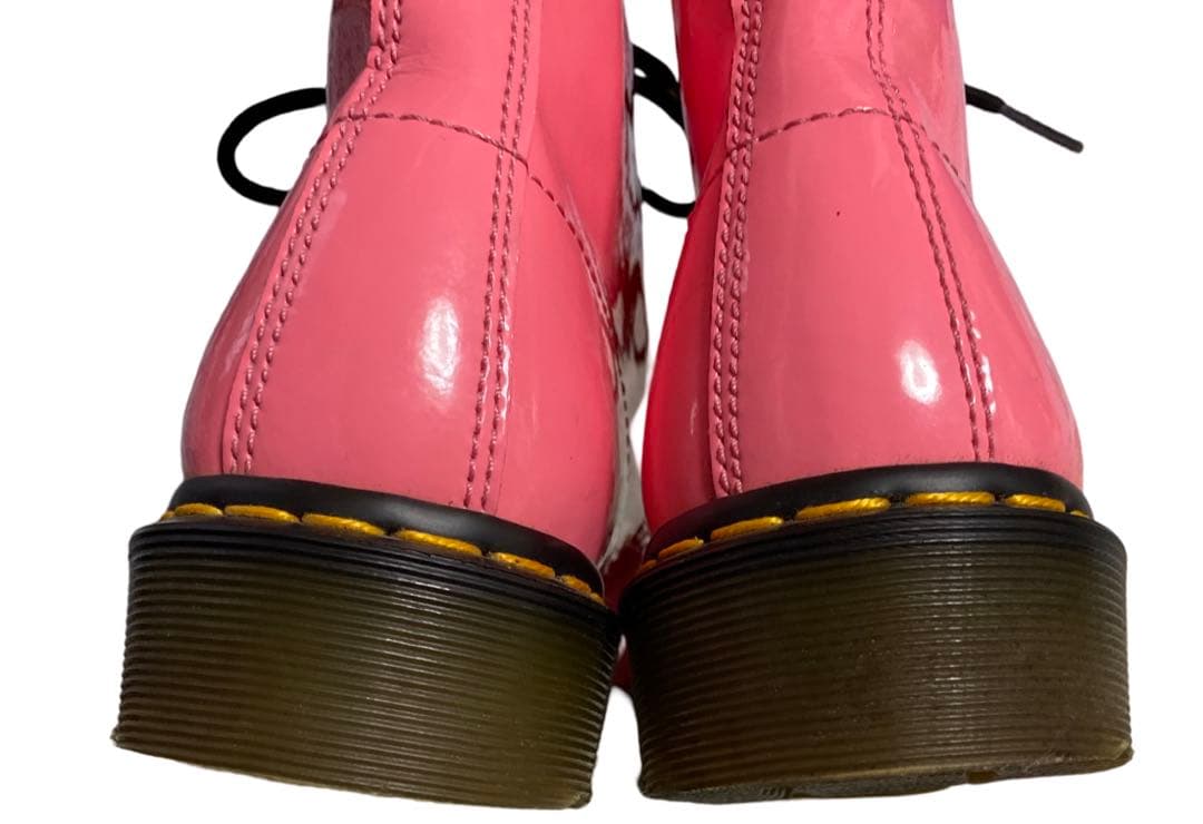 未使用　Dr.Martens 8ホール　ブーツ　シューズ　ピンク