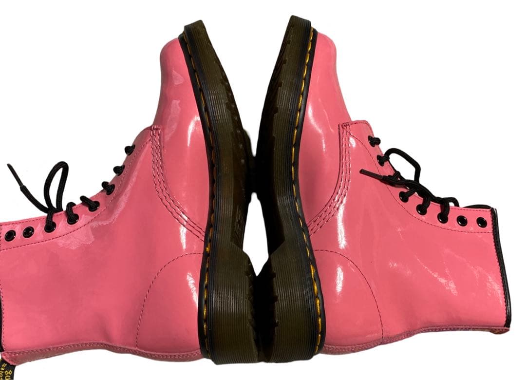 未使用　Dr.Martens 8ホール　ブーツ　シューズ　ピンク