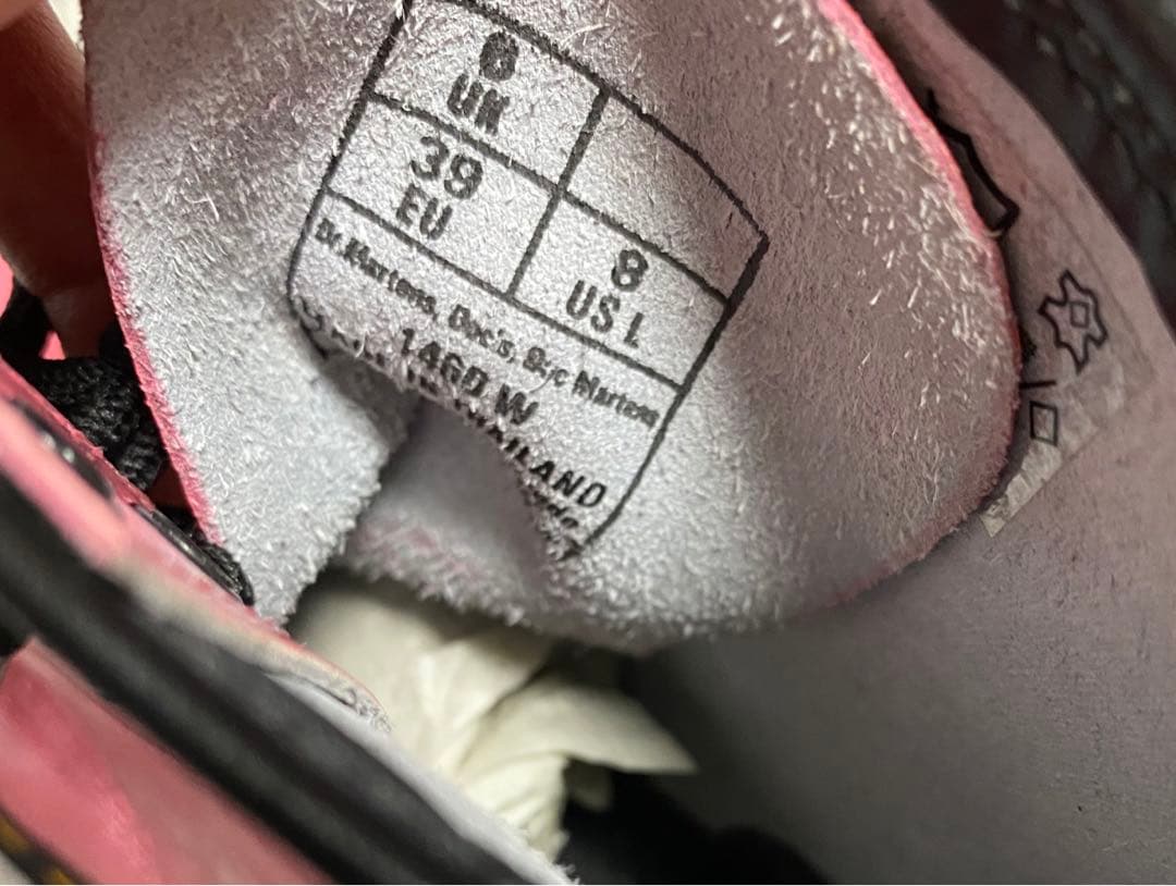 未使用　Dr.Martens 8ホール　ブーツ　シューズ　ピンク