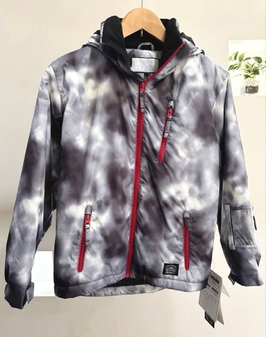 【最安SALE】【DREAM FLY】スノーウェア ウェア 150 新品