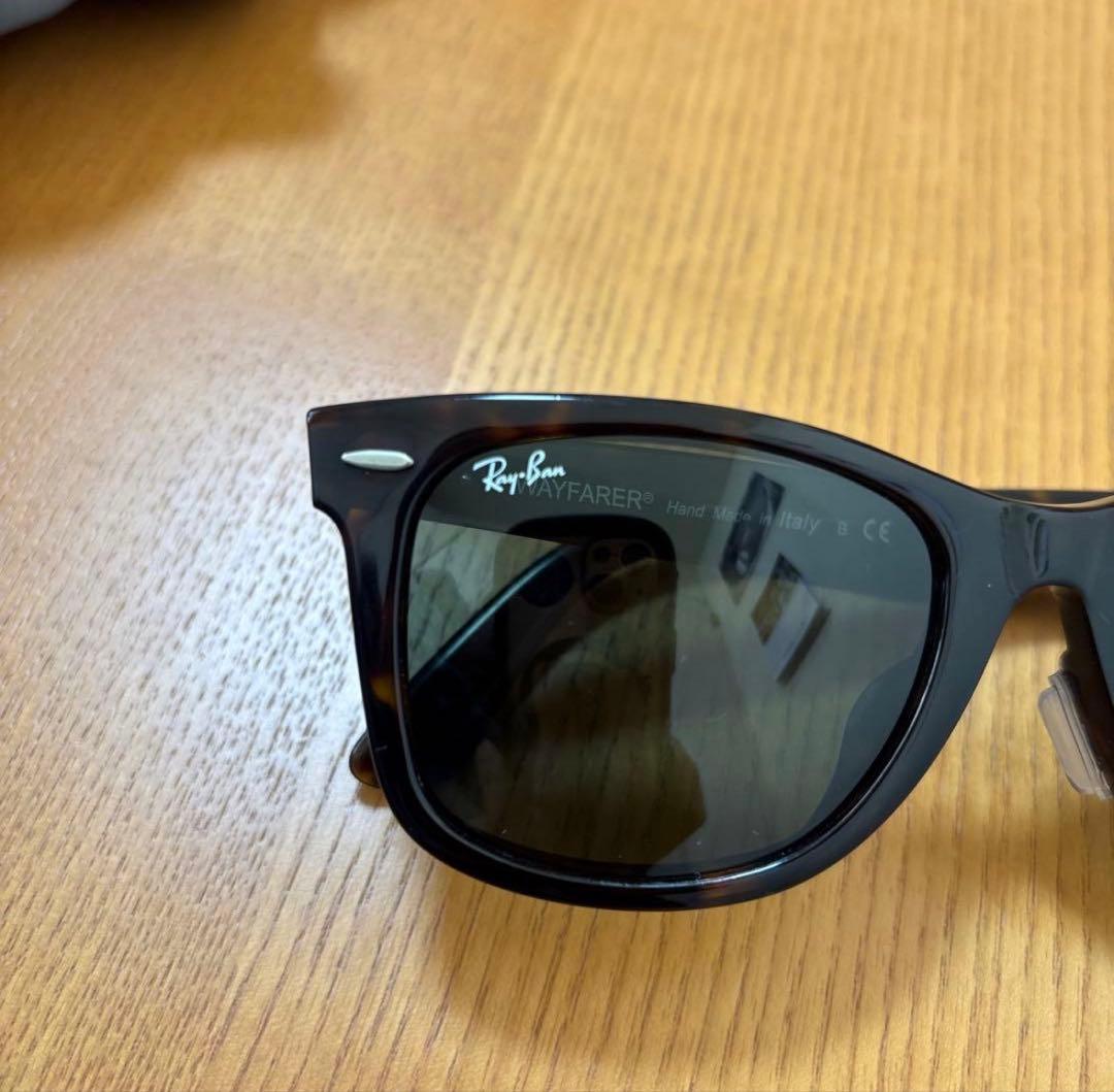 Ray-Ban Wayfarer サングラス ケース付
