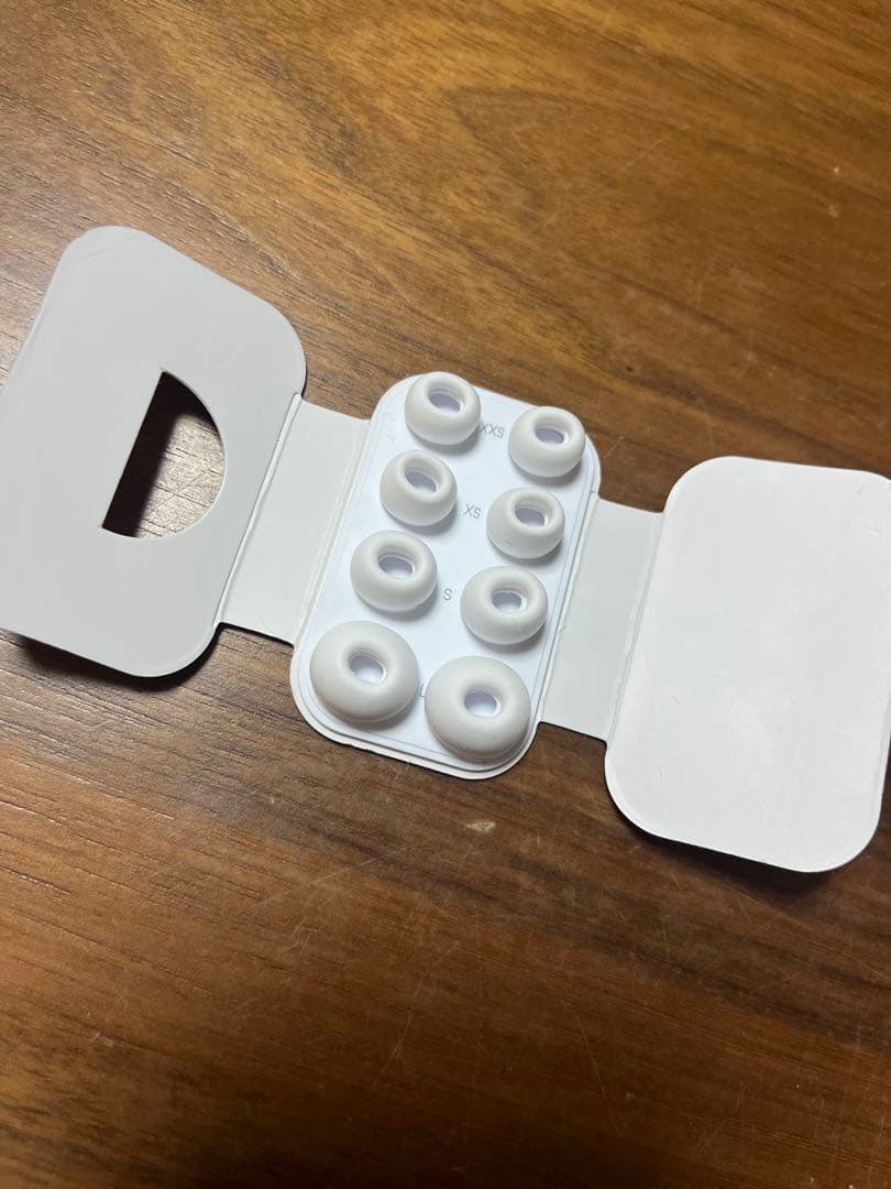 Apple AirPods Pro 2世代 本体 美品
