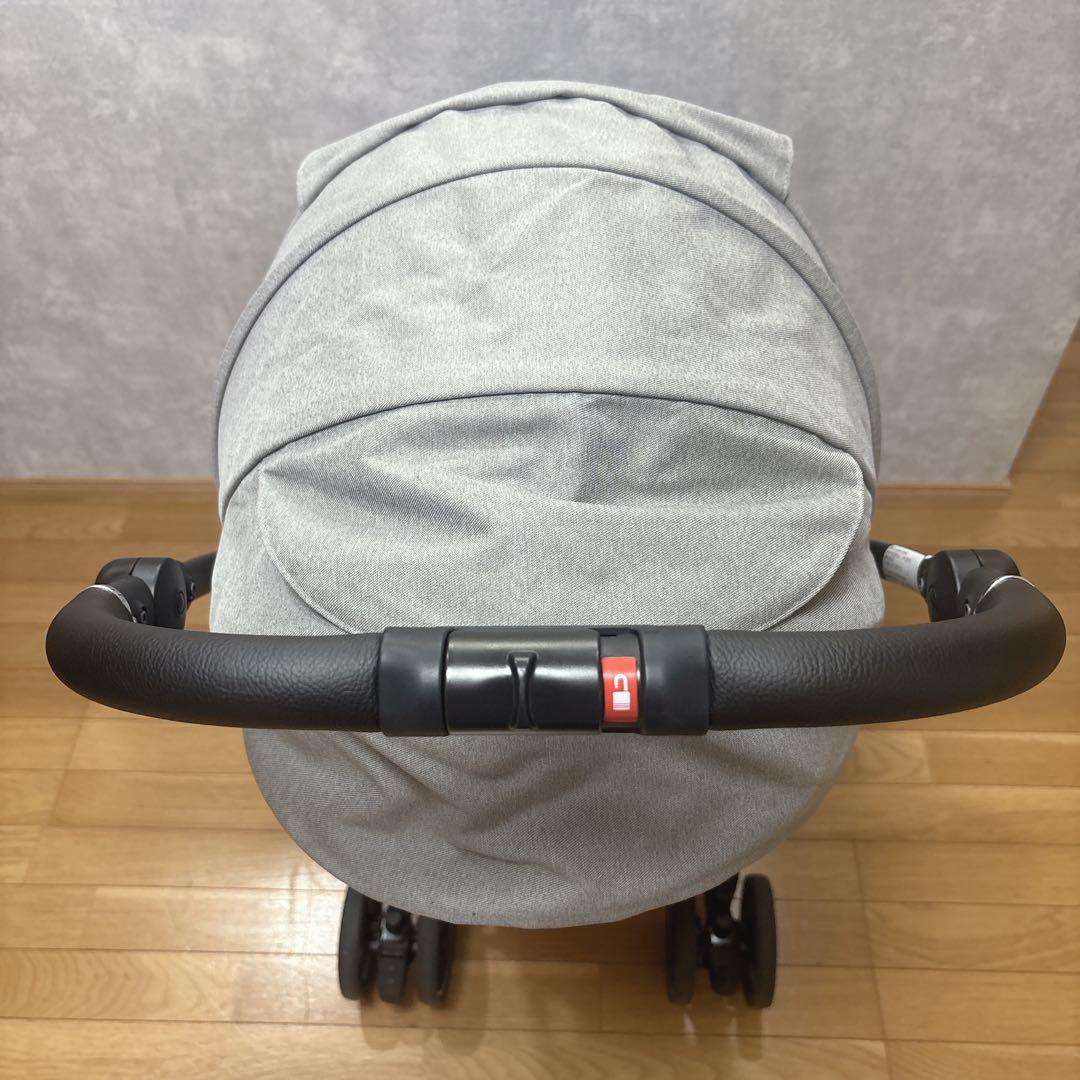 Aprica アップリカ ラクーナエアーコンパクト 限定モデル グレー 軽量