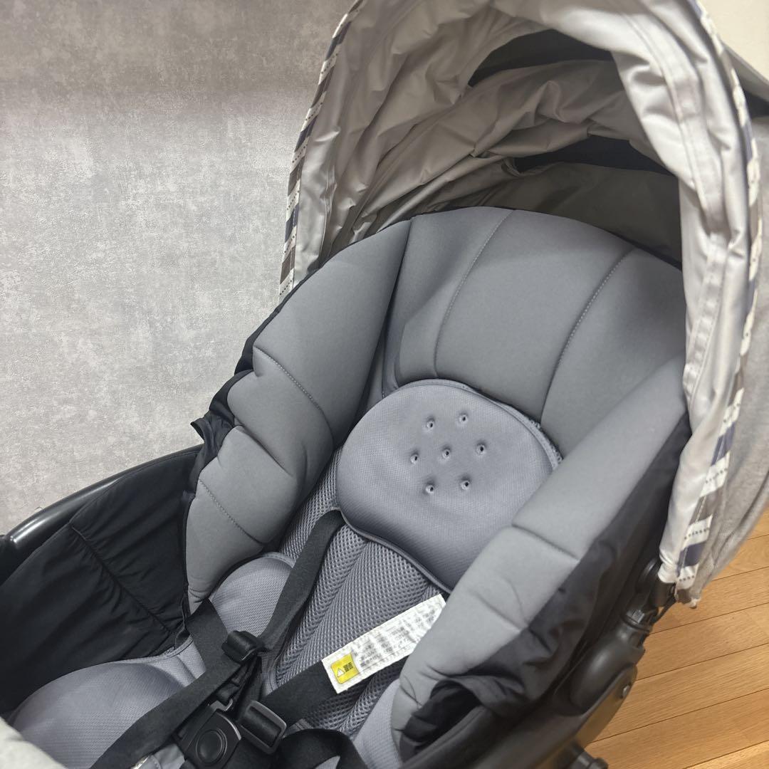 Aprica アップリカ ラクーナエアーコンパクト 限定モデル グレー 軽量