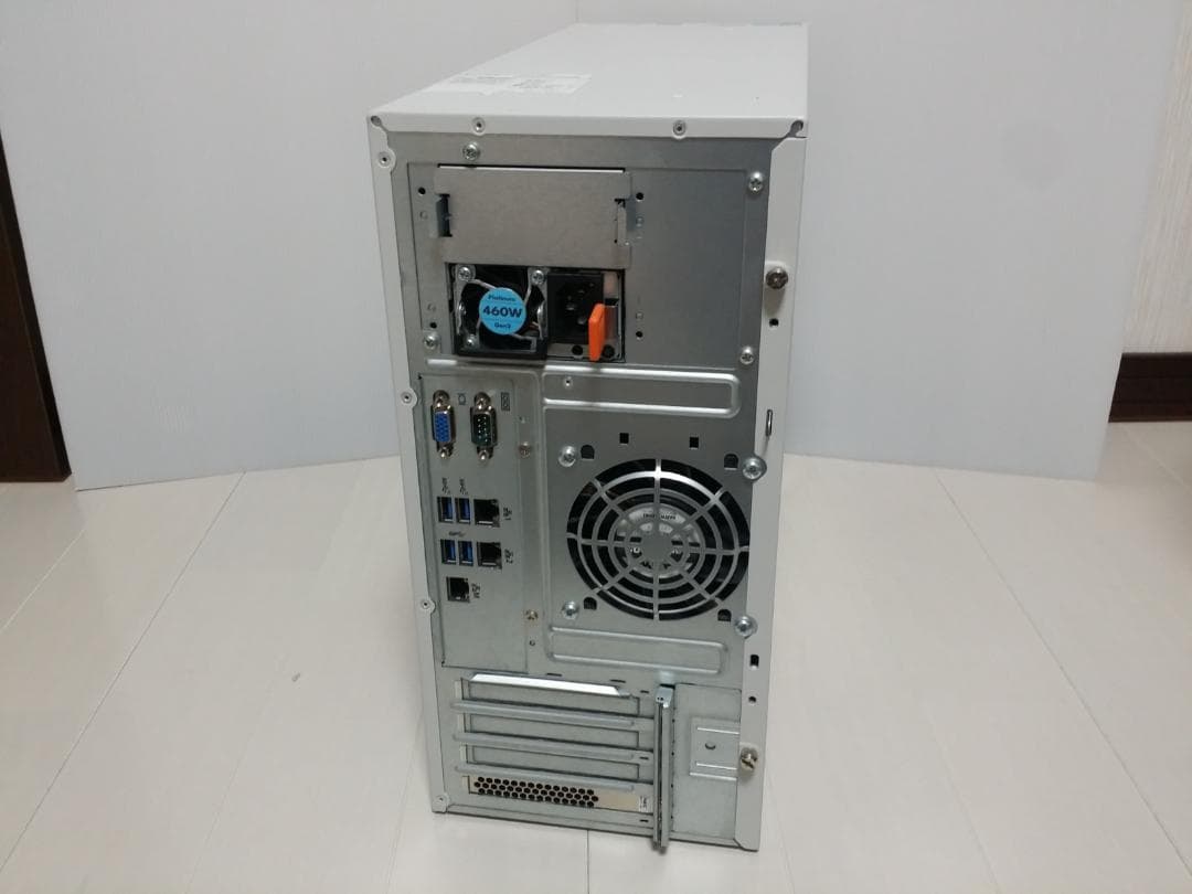 サーバー　563　Xeon