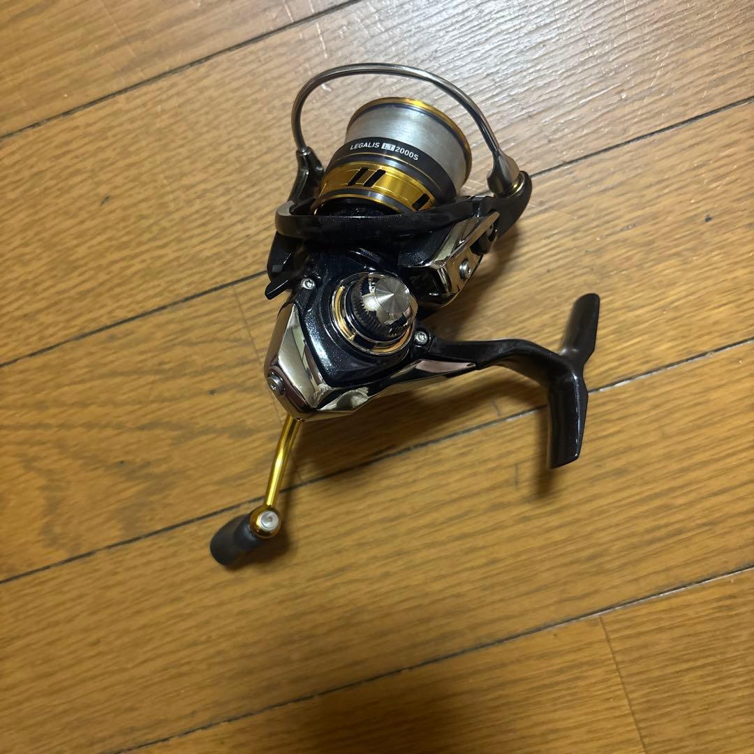 LEGALIS LT 2000S 釣り具　リール