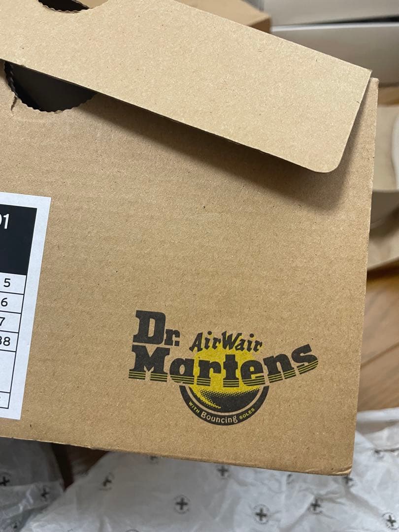 Dr. Martens （ドクターマーチン）