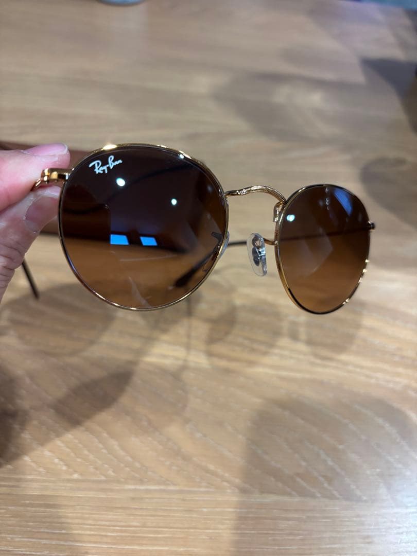Ray-Ban ゴールドラウンドサングラス