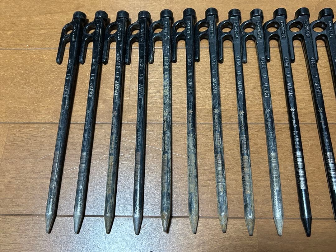 スノーピーク ソリッドステーク20×20本＋ペグハンマーセット
