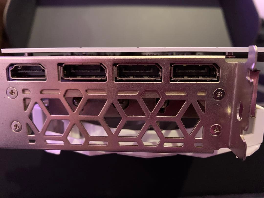 こ*い様 GALAKURO GEFORCE RTX 4070