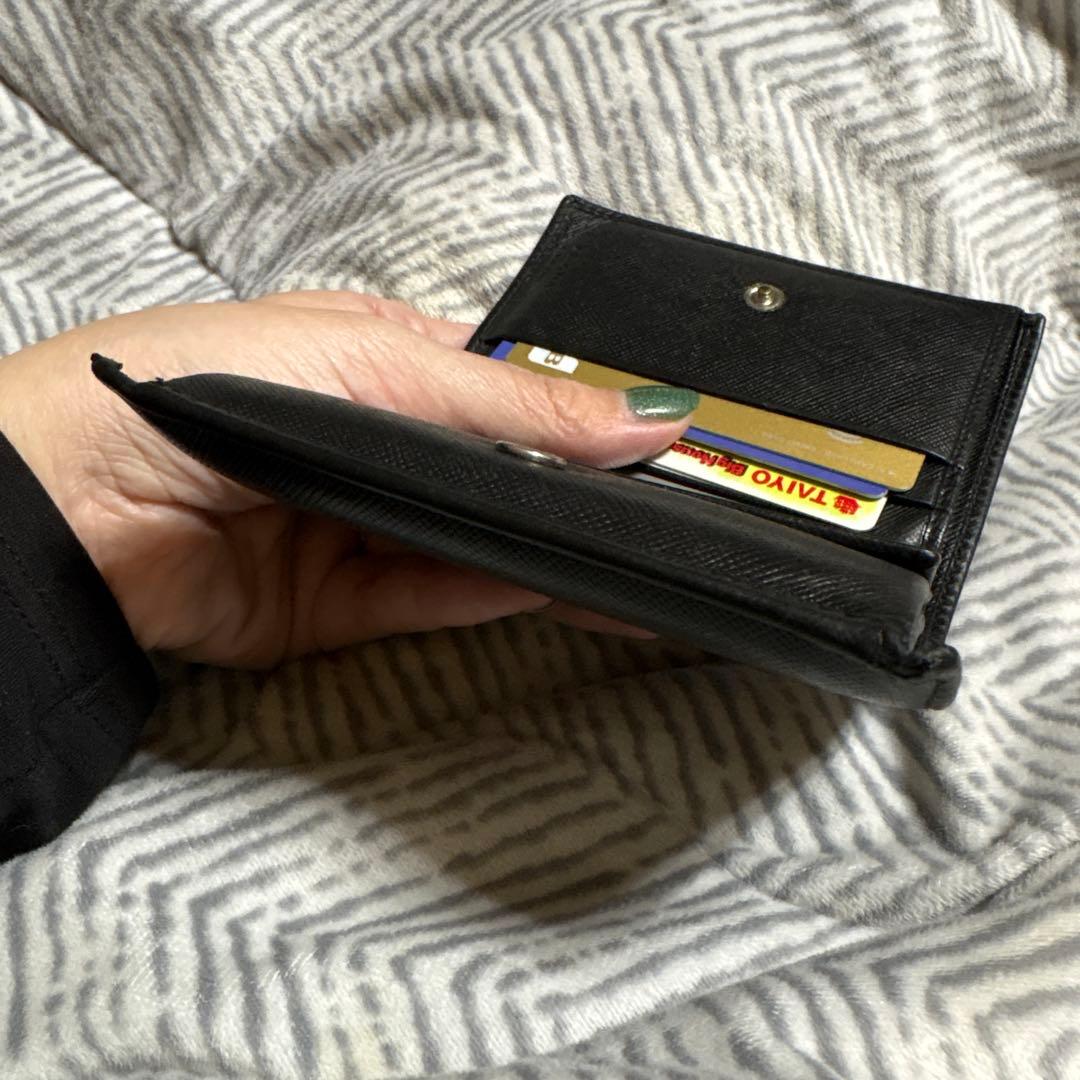 PRADA サフィアーノレザー 二つ折り財布 ブラック