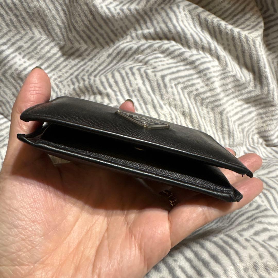 PRADA サフィアーノレザー 二つ折り財布 ブラック