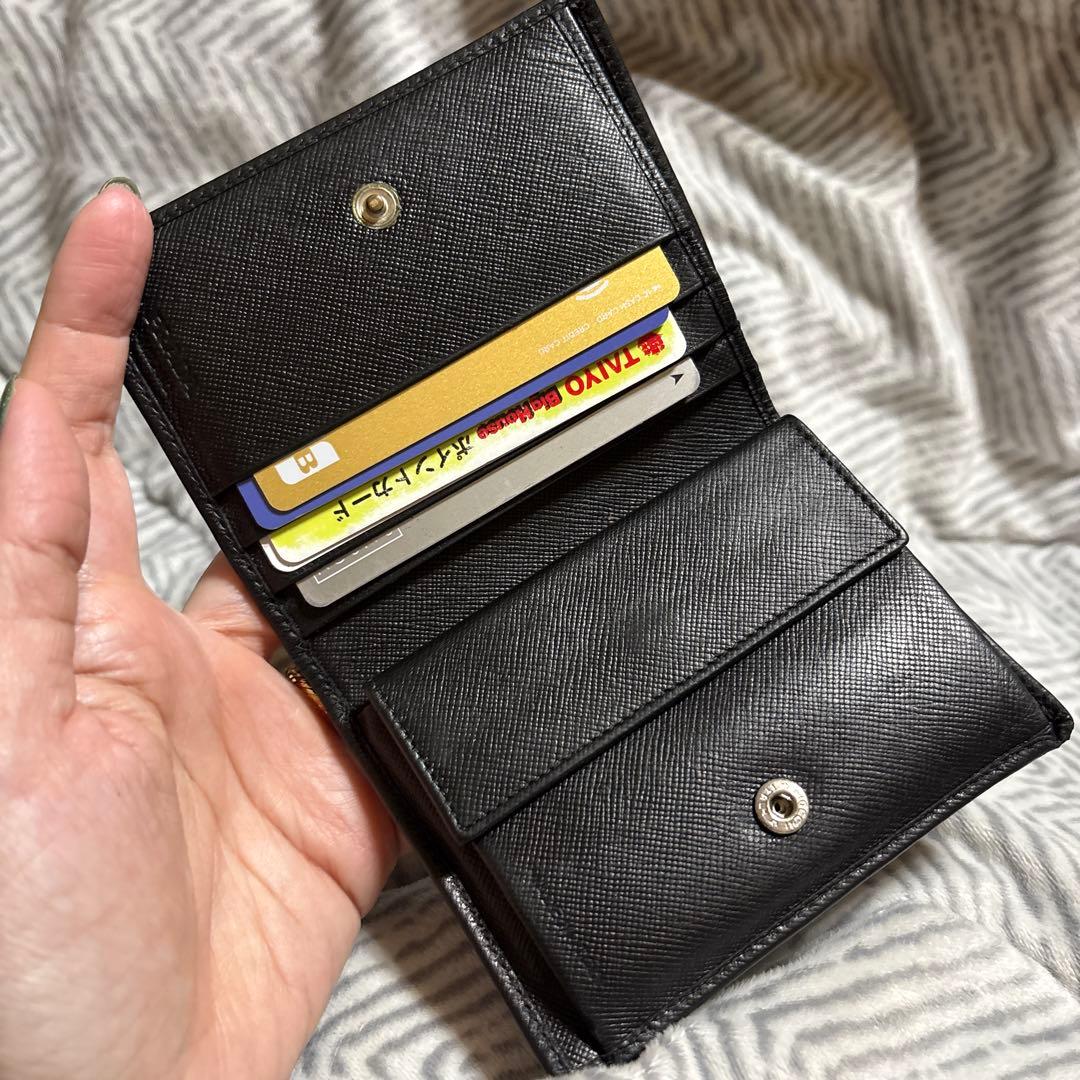 PRADA サフィアーノレザー 二つ折り財布 ブラック