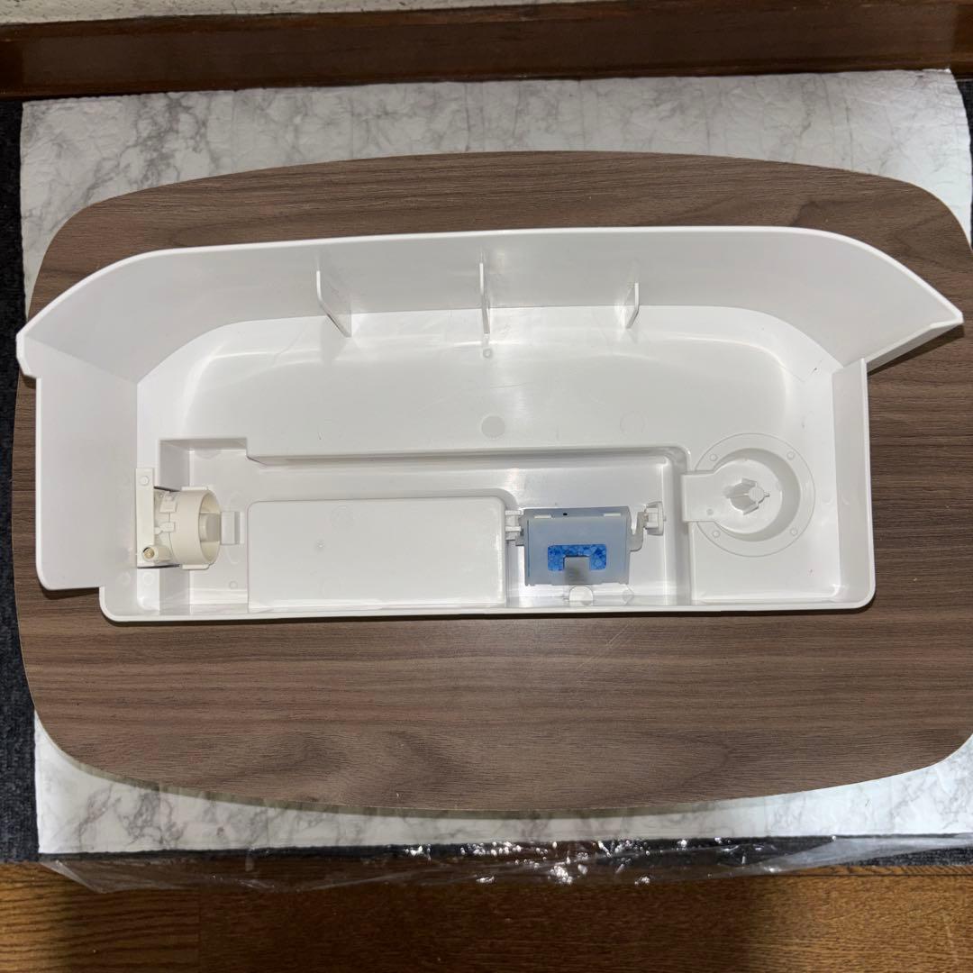 【2022年製】SHARP加湿セラミックファンヒーター　HX-RK12-W