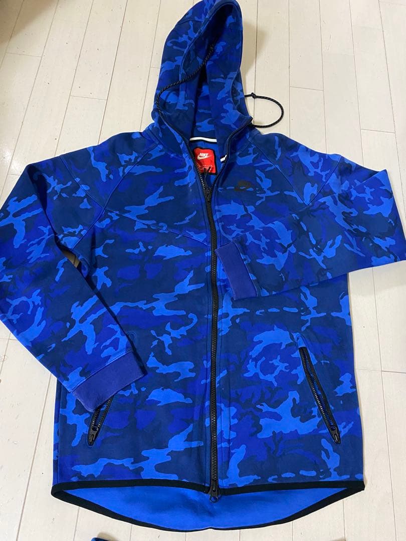 と*ろ様 ナイキテックフリース　セットアップMブルーカモ