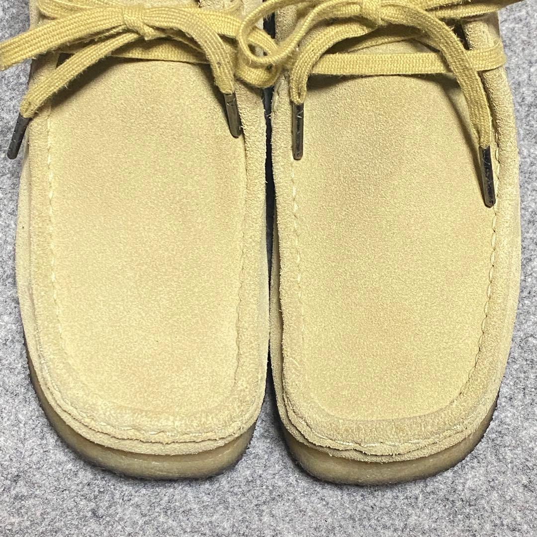 clarks クラークス　26.5 ワラビー ベージュ スエード モカシン