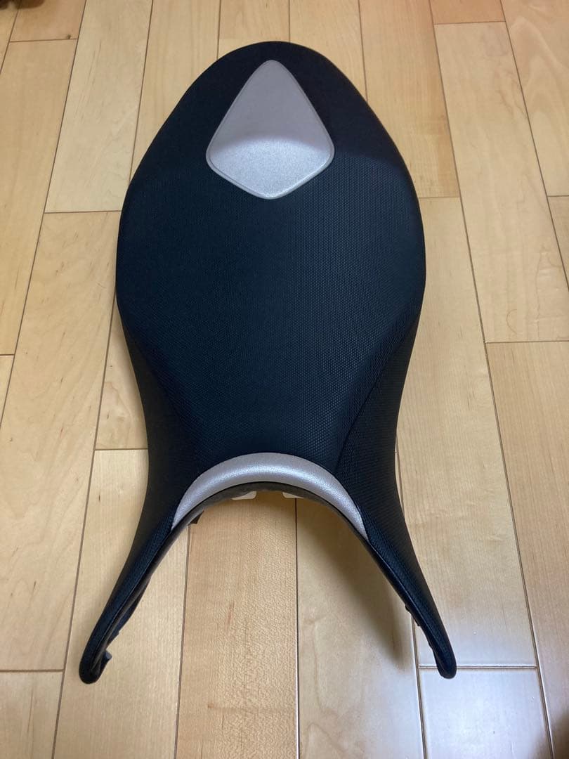 グラディウス400 純正ハイシート