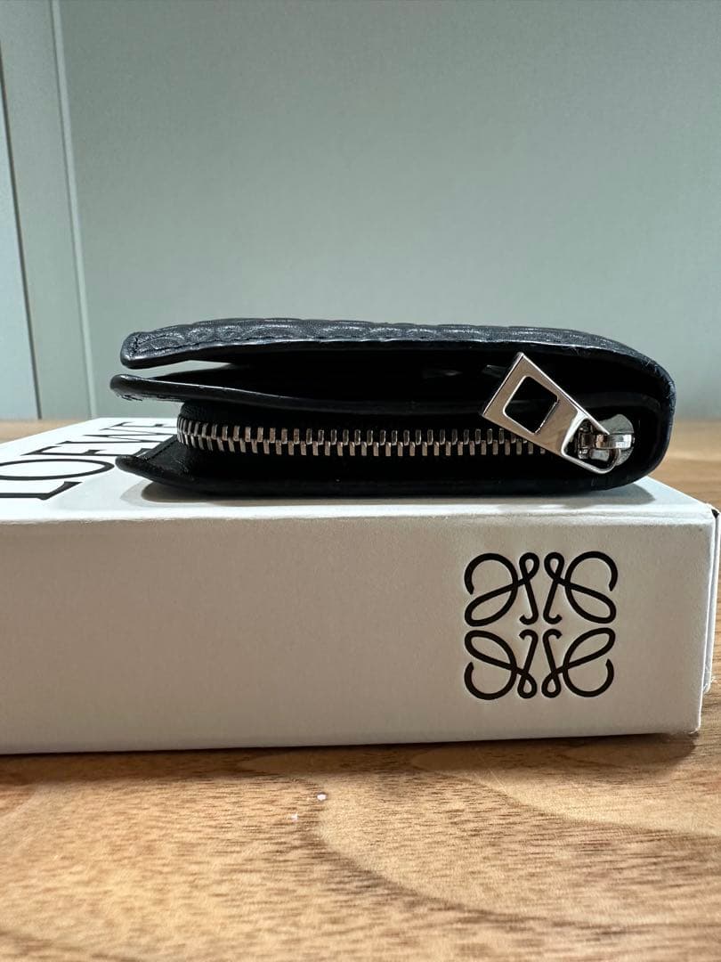 LOEWE 二つ折り財布 ブラック