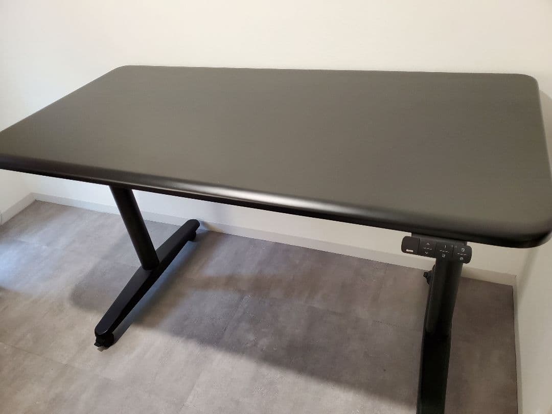 COFO Desk Premium　昇降デスク 足・天板黒 140×70
