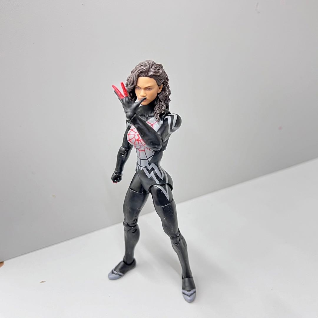 マーベルレジェンド　スパイダー　ウーマン　シルク
