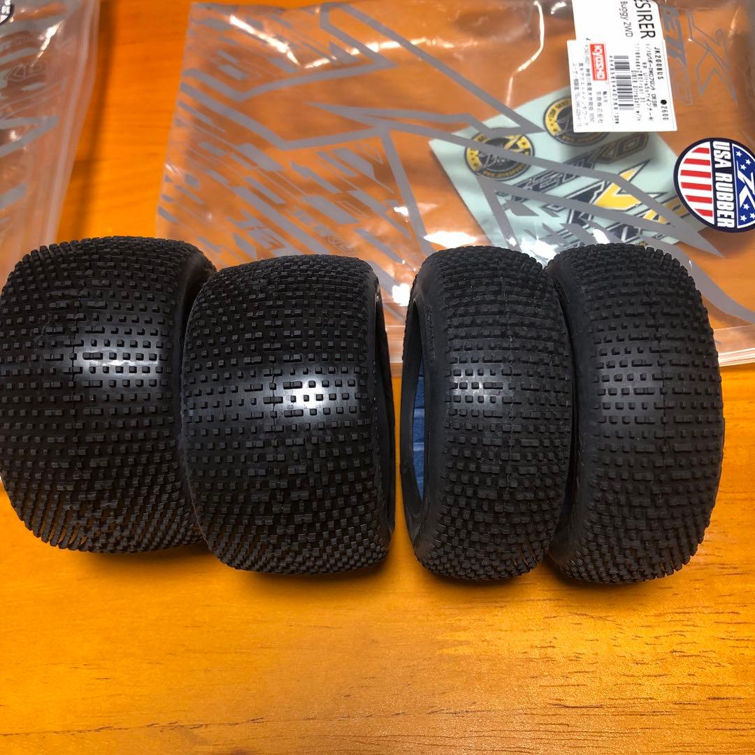 ラジコン　KYOSHO ヨコモ　タイヤ・ホイールセット 1/10バギー用