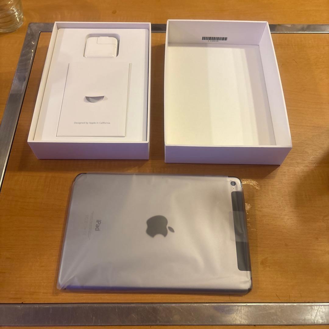 iPad mini4 ケース付き