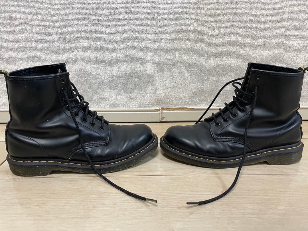 ドクターマーチン Dr.Martens ブラック 8ホール ブーツ