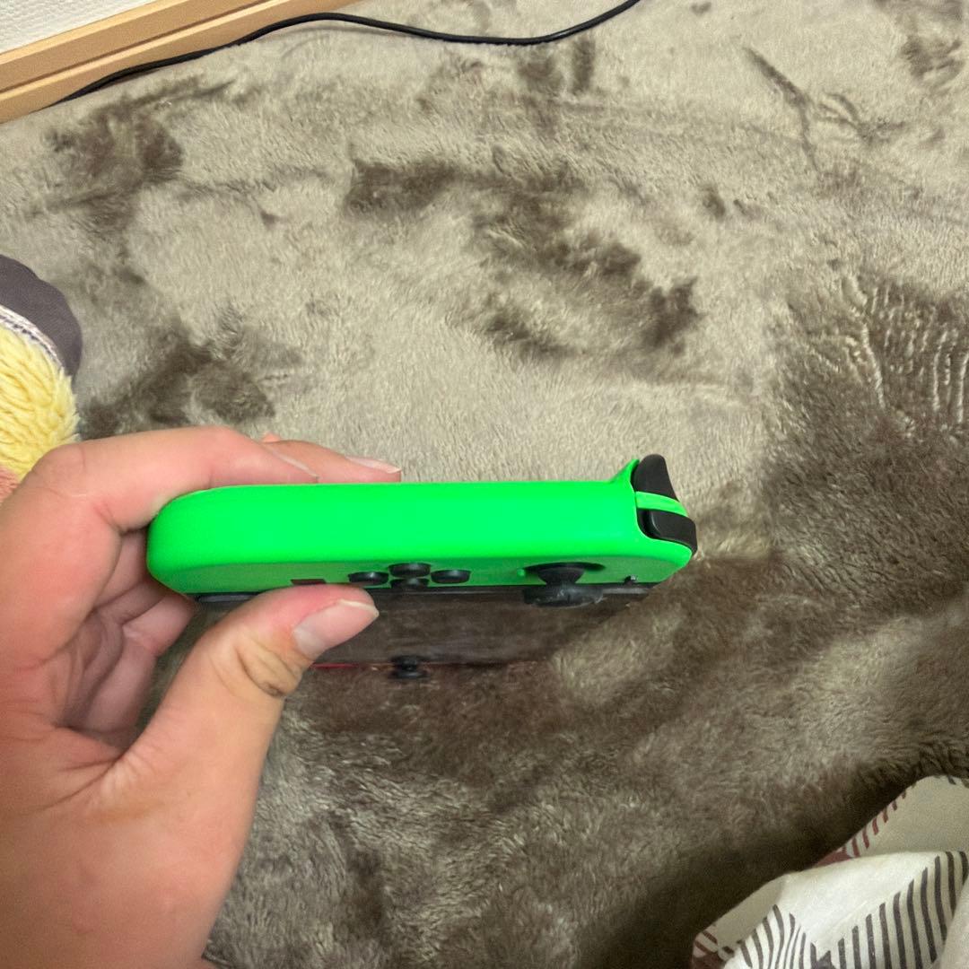Nintendo Switch グリーン・ピンクジョイコン