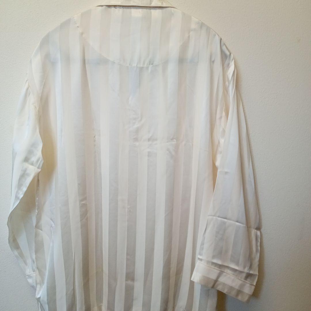 GIANNI VALENTINO　 シルク100%　パジャマ　М　未使用タグ付き