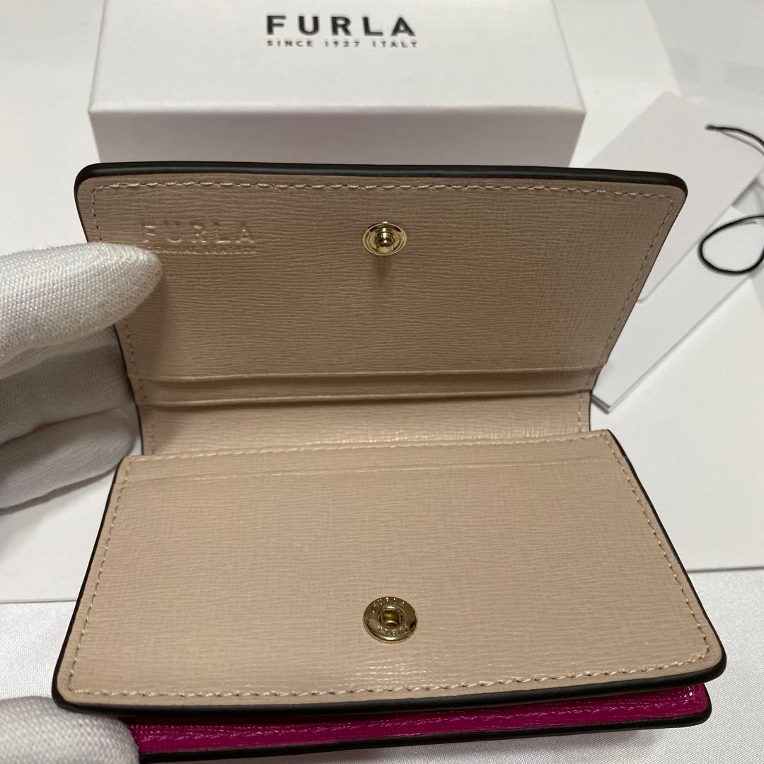 未使用　美品フルラ　Furla　名刺入れ　カード/パスケース　レザー