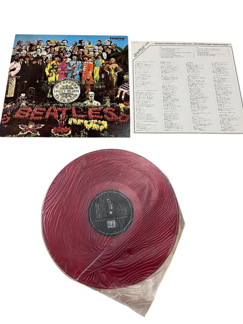 ビートルズ　赤盤　サージェントペパーズ　レコード　eas-70137 LP